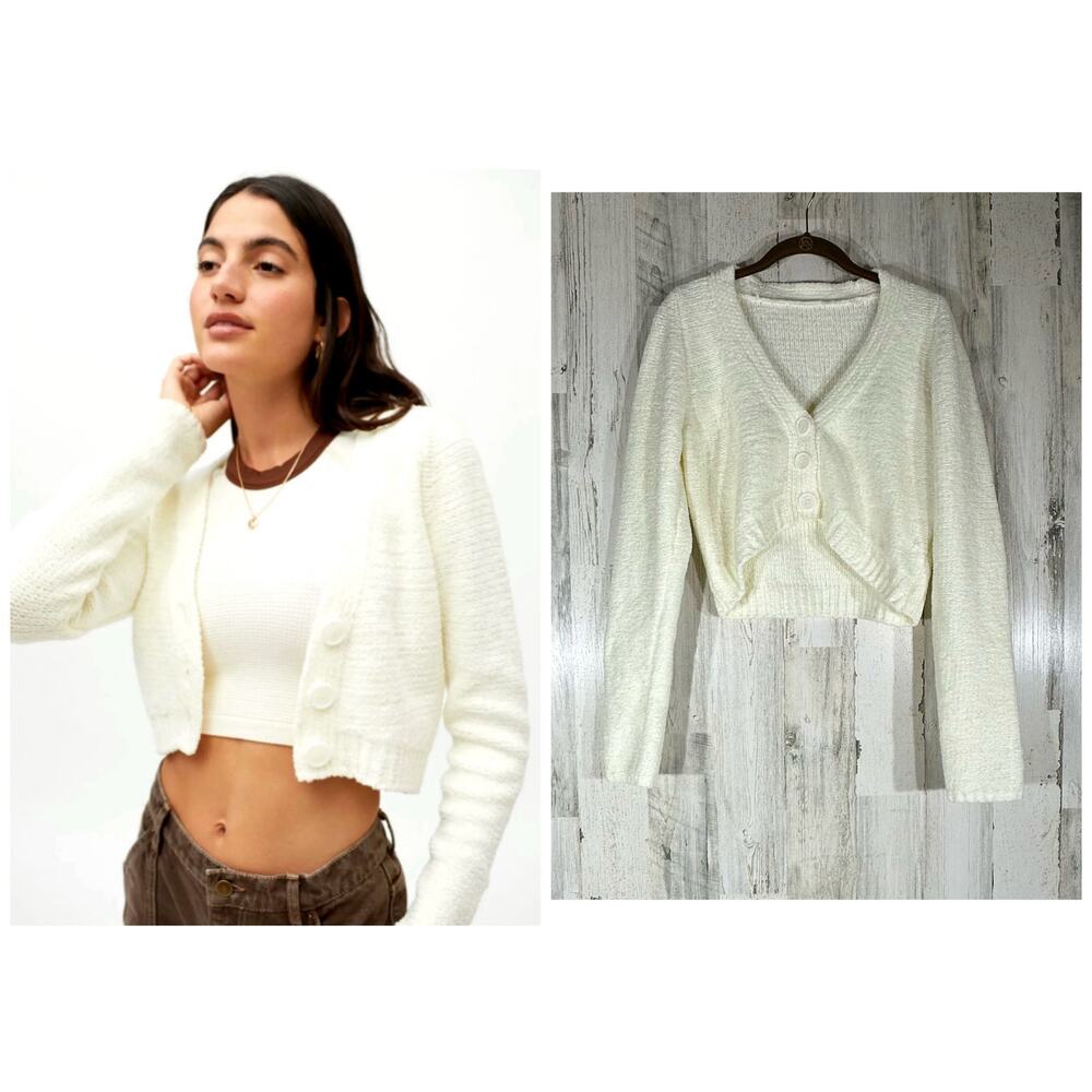 Urban Outfitters Dina Chenille Cropped Cardigan Sweater Size Large Cream Vneck